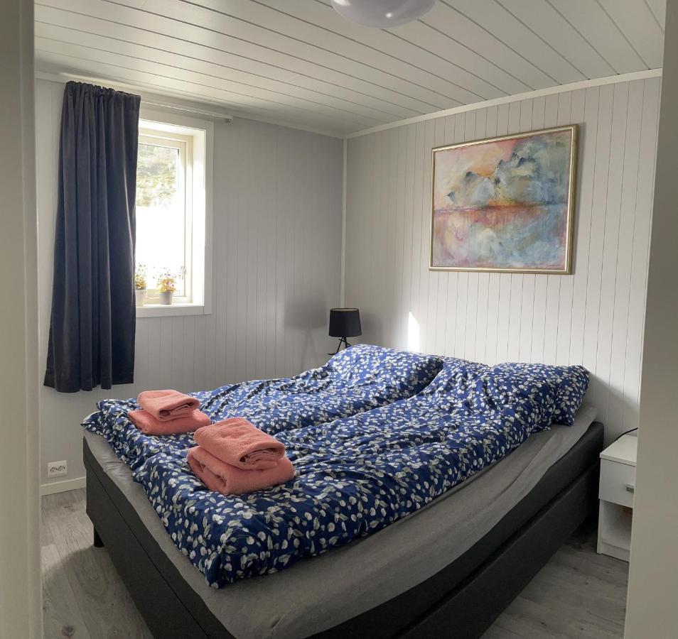Luxurious Cabin By The Waterfront Leknes Luaran gambar